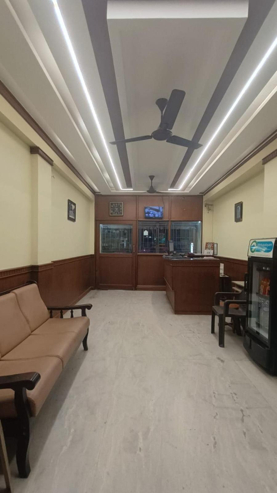 Nanda Lodge Mettuppalaiyam  Bagian luar foto